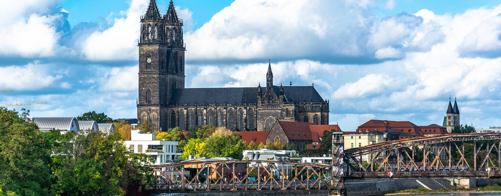 Auf dem Bild sieht man den Magdeburger Dom .